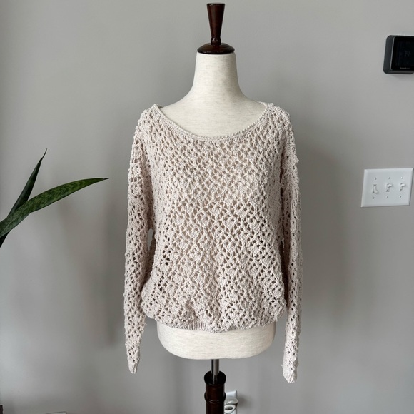 Jessica Simpson Chenille crochet Super Soft Cream Knit Sweater - Picture 1 of 7